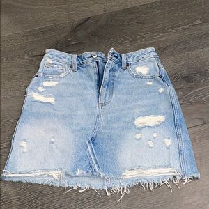 very cute and simple Abercrombie and Fitch shorts!